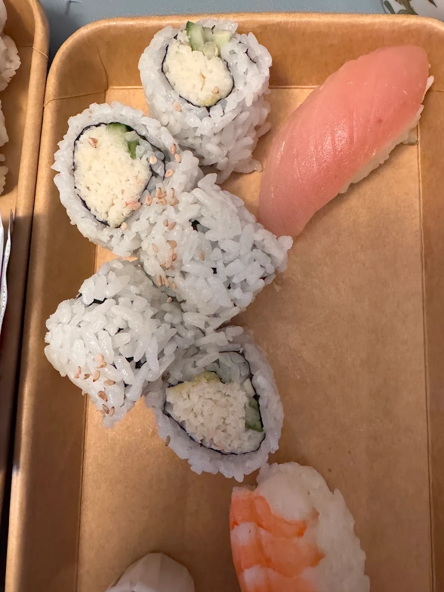 Food & drink, Takeya Sushi
