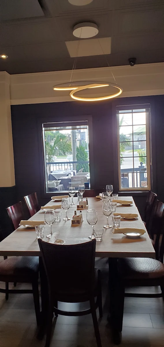 Vibe, Tutto Bene Osteria Ltd