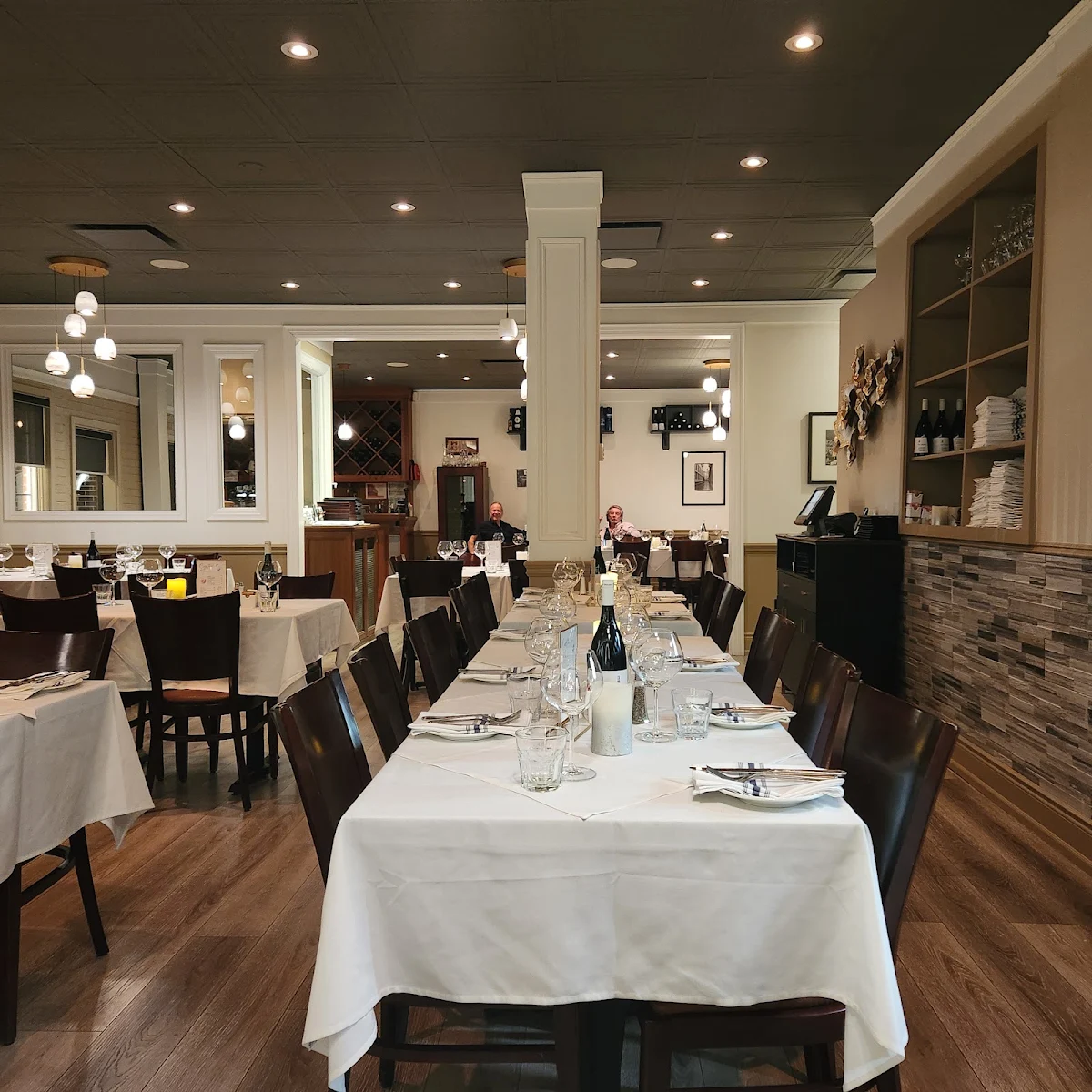 Vibe, Tutto Bene Osteria Ltd