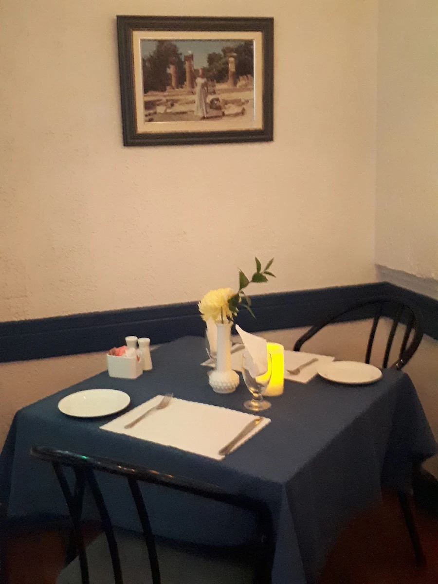 Vibe, Greek Tycoon Restaurant