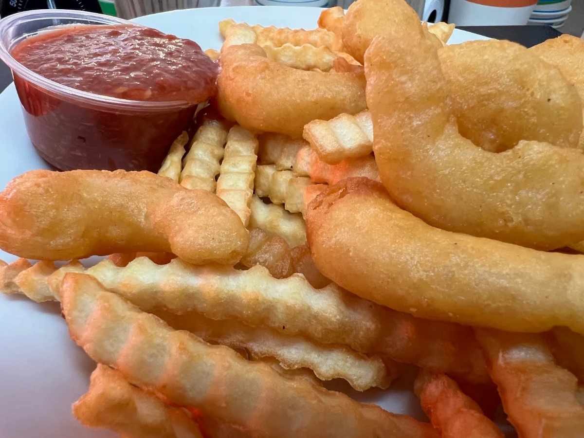 Food & drink, Black's Grocery and Café