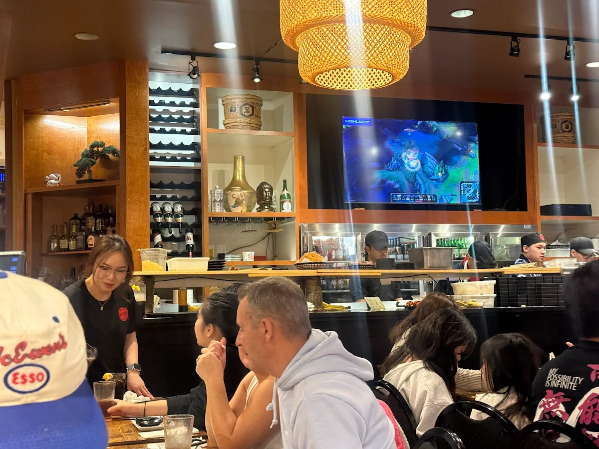 Vibe, Sushi Toshi