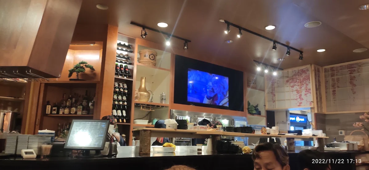 Vibe, Sushi Toshi