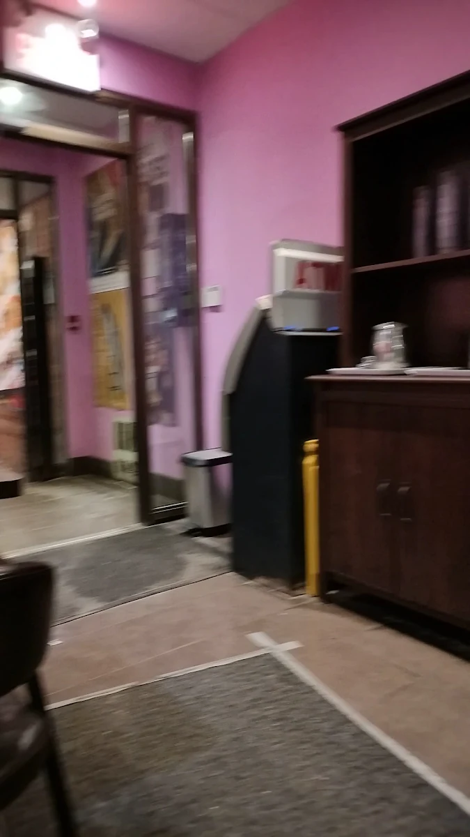 Vibe, Wok Cafe
