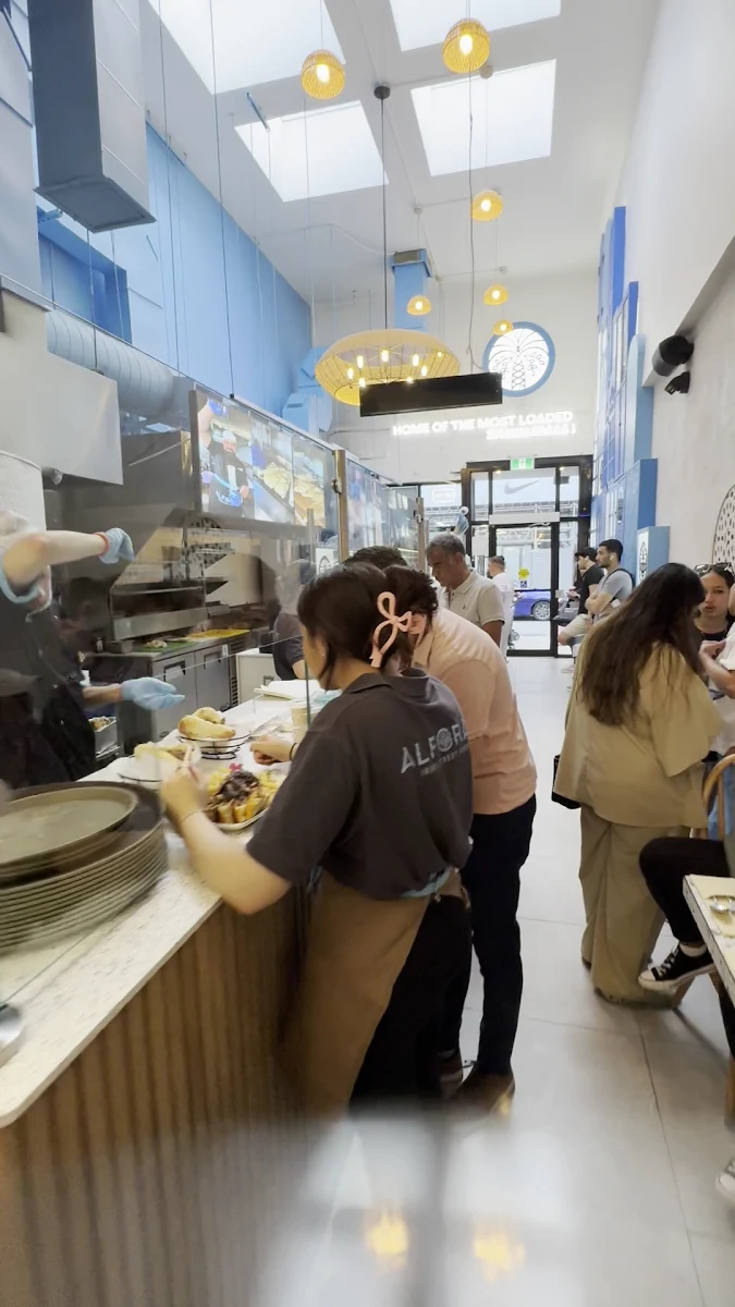 Vibe, Alforat Iraqi Street Food (Toronto)