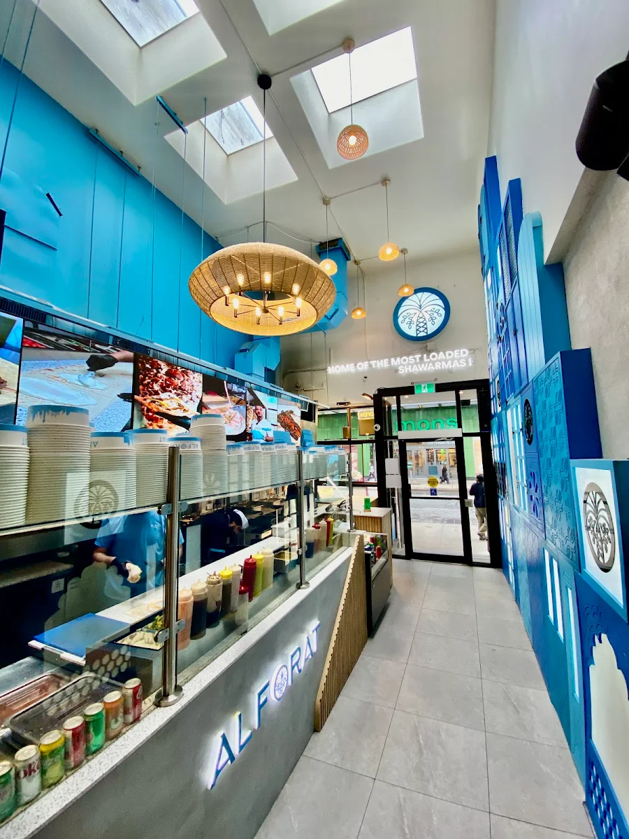 Vibe, Alforat Iraqi Street Food (Toronto)
