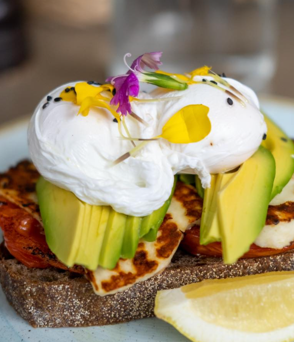 Food & drink, Le Monde Cafe