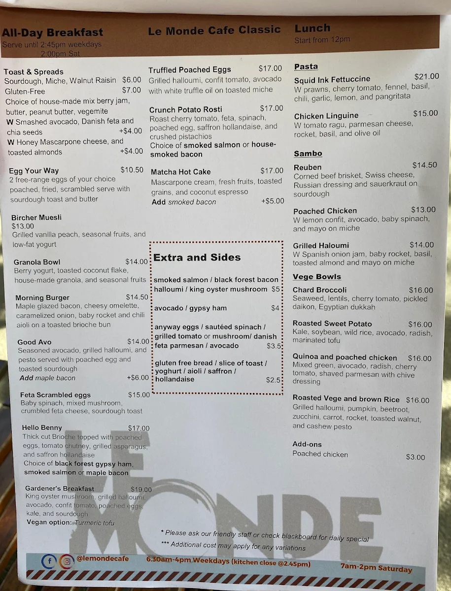 Menu, Le Monde Cafe