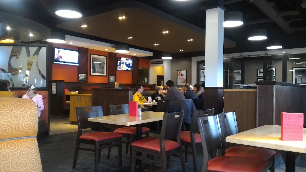 Vibe, Boston Pizza