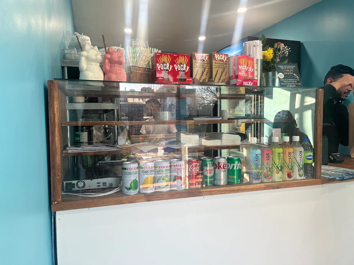 Vibe, Le Poké Station Côte-des-Neiges (CDN)