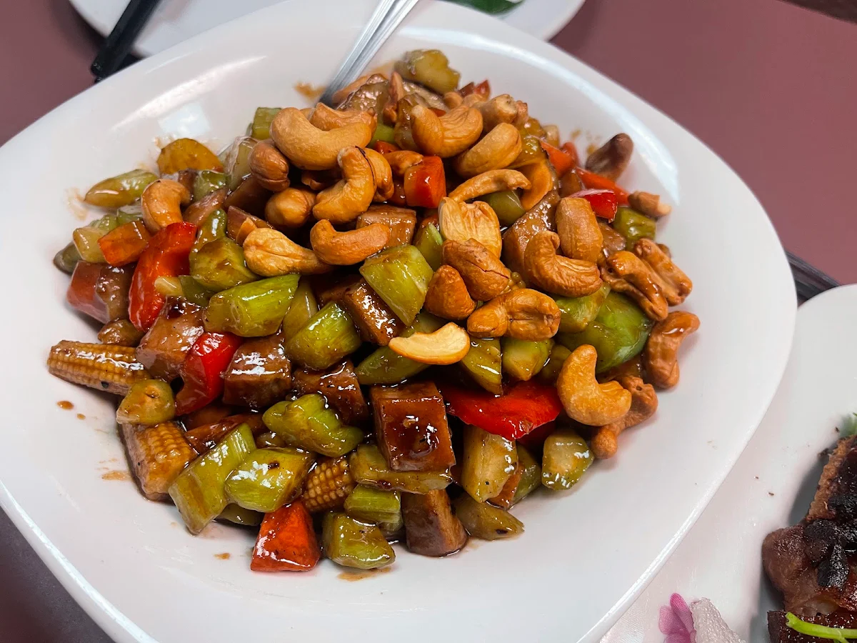 Food & drink, Kiki Gardens Restaurant