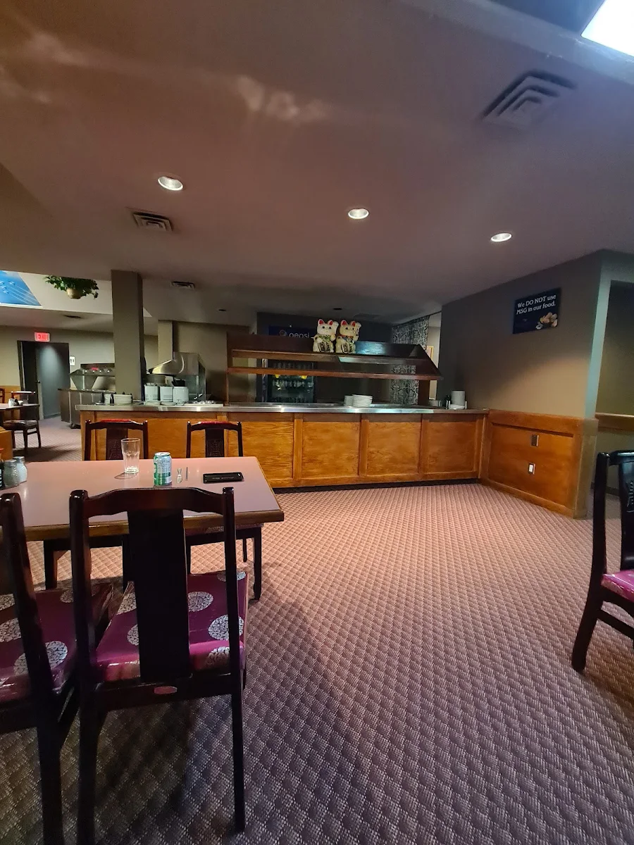 Vibe, Kiki Gardens Restaurant