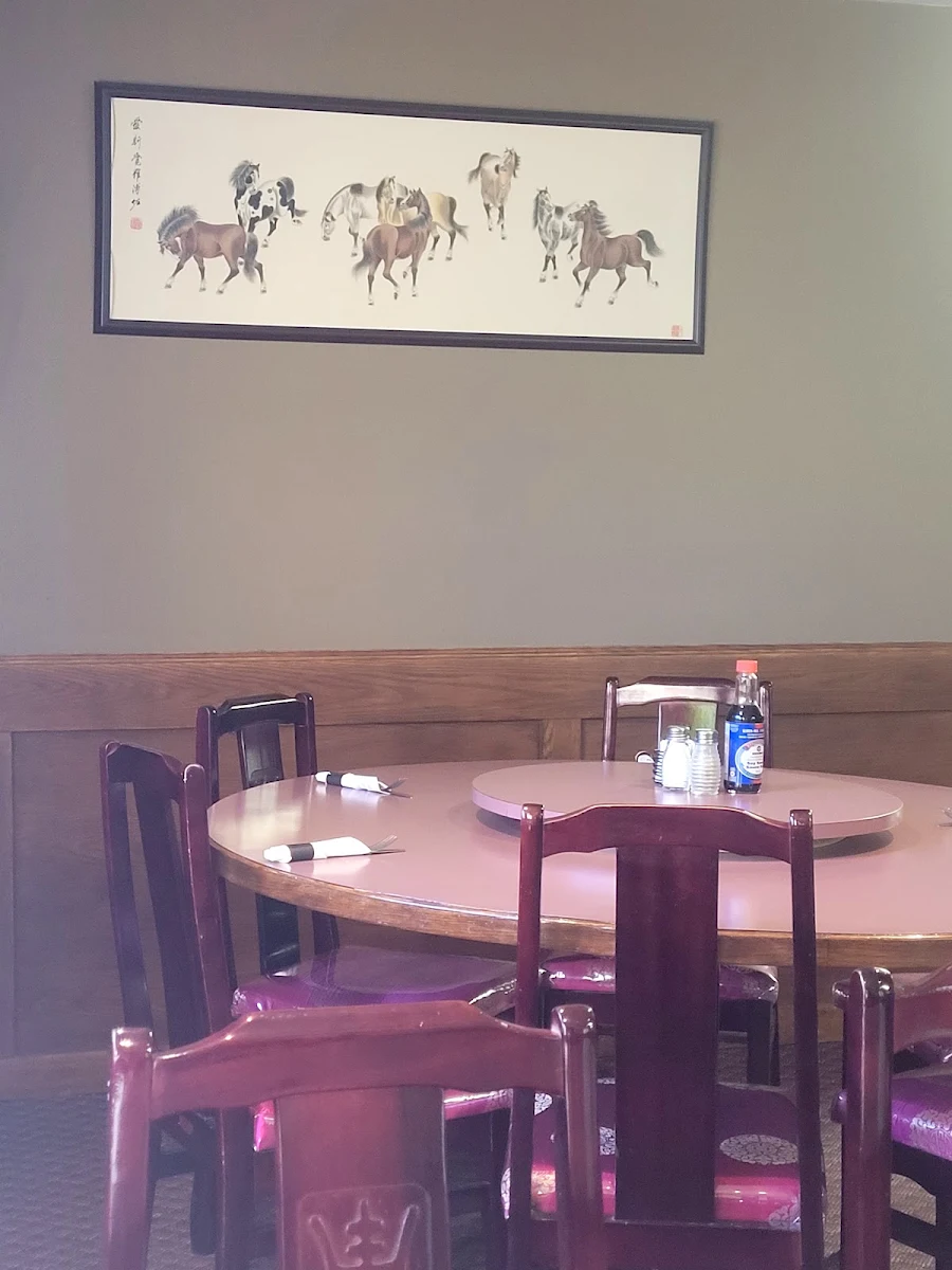 Vibe, Kiki Gardens Restaurant