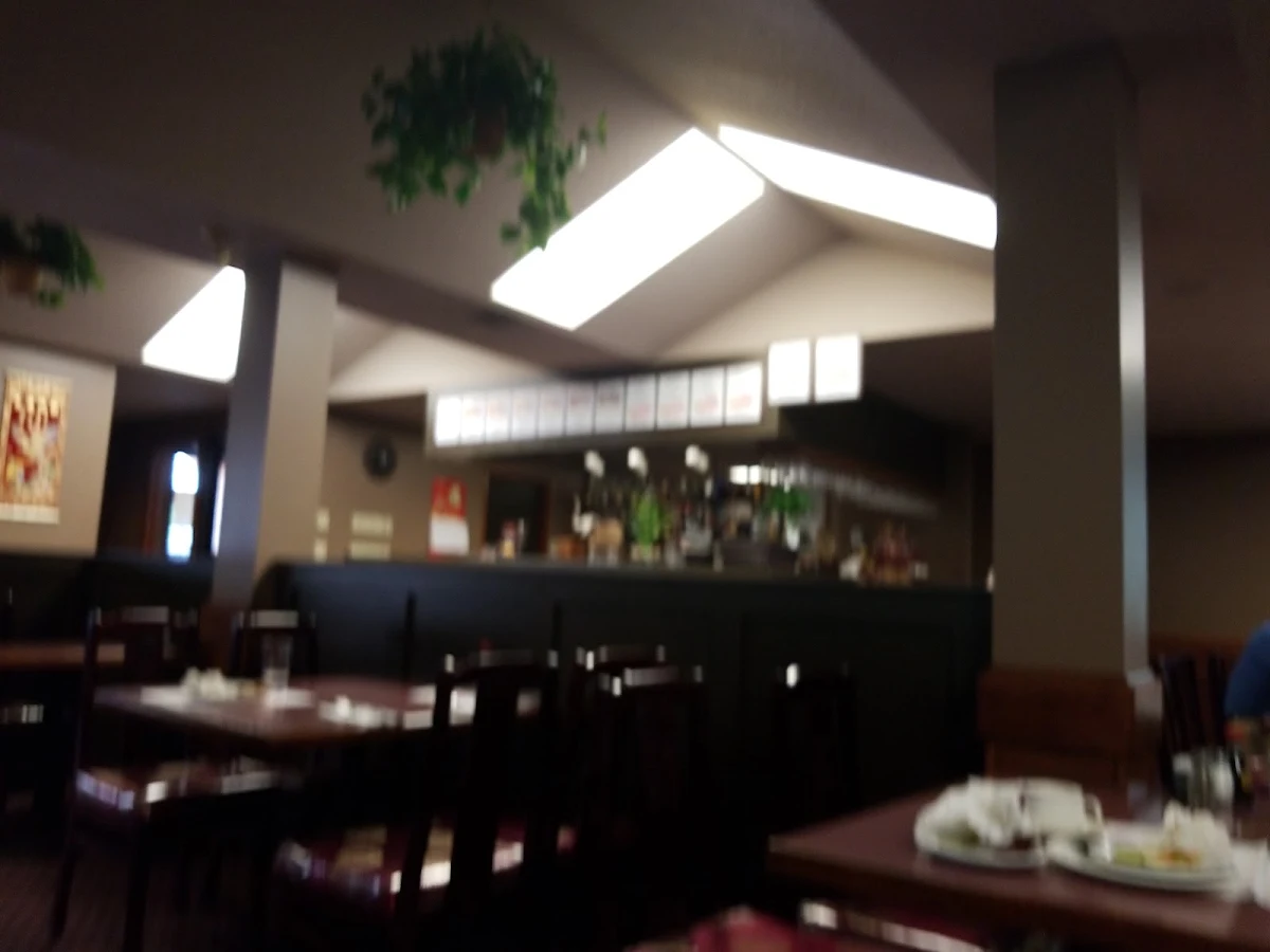 Vibe, Kiki Gardens Restaurant