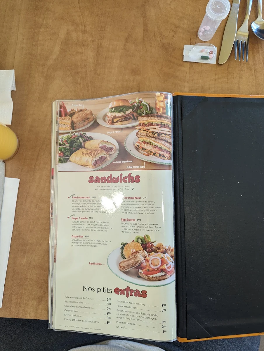 Menu, Cora