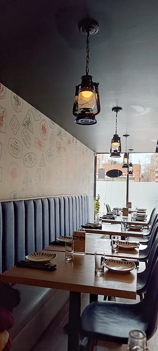 Vibe, RAAHI MODERN INDIAN KITCHEN & BAR