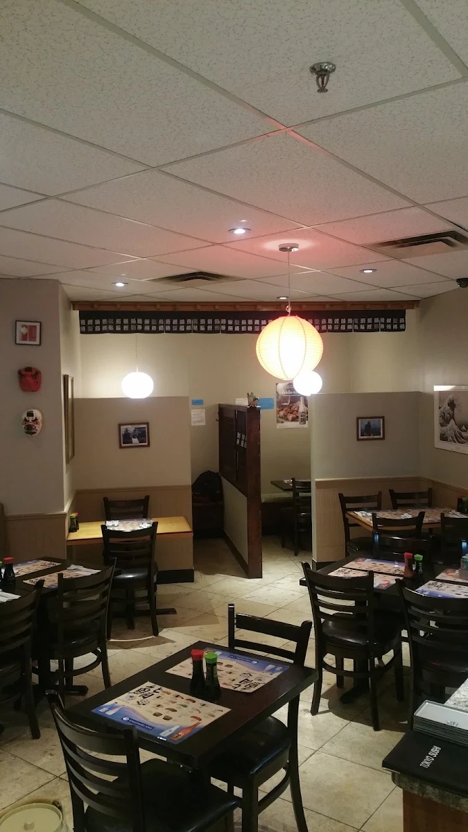 Vibe, Tokyo Sushi
