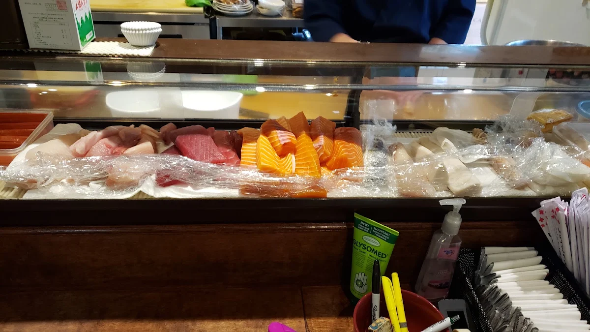 Vibe, Tokyo Sushi