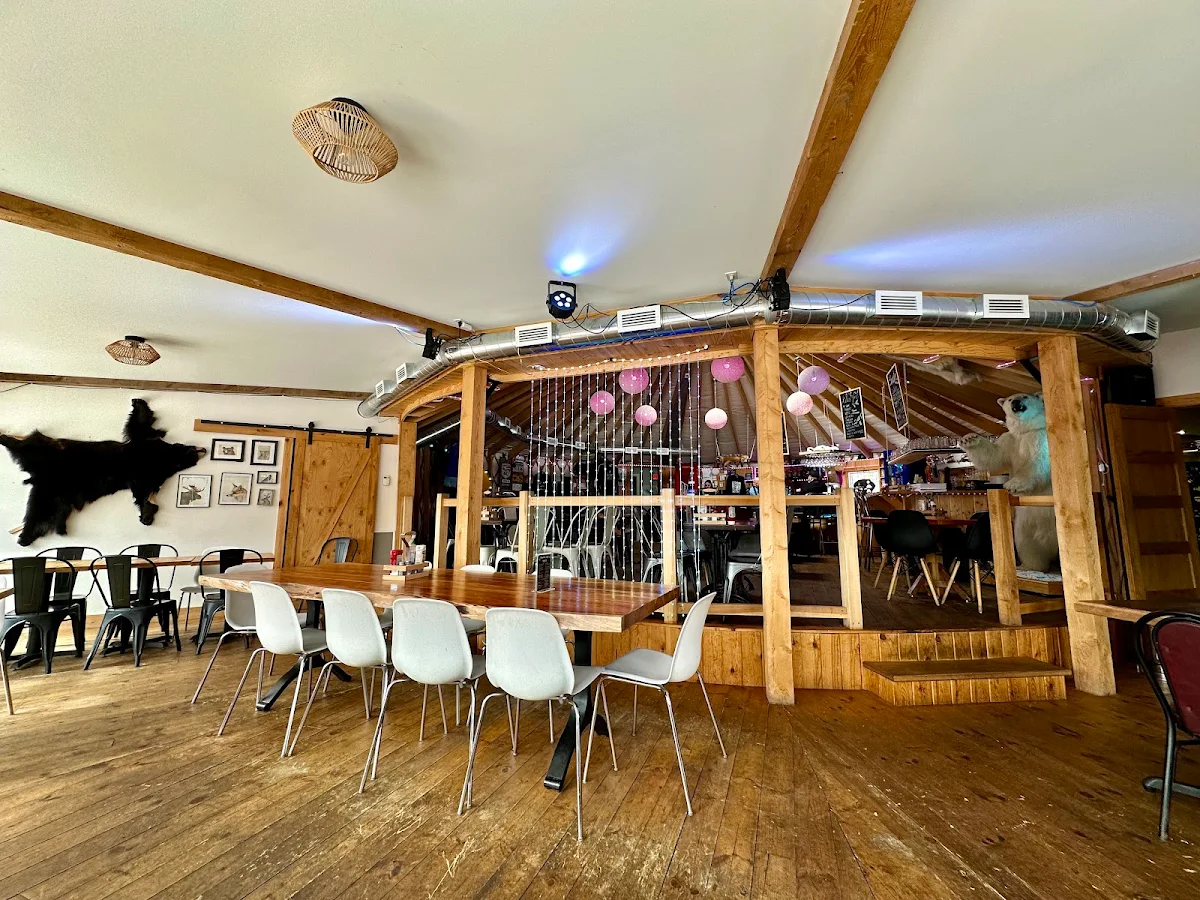 Vibe, Yourte - Bistro du Nord
