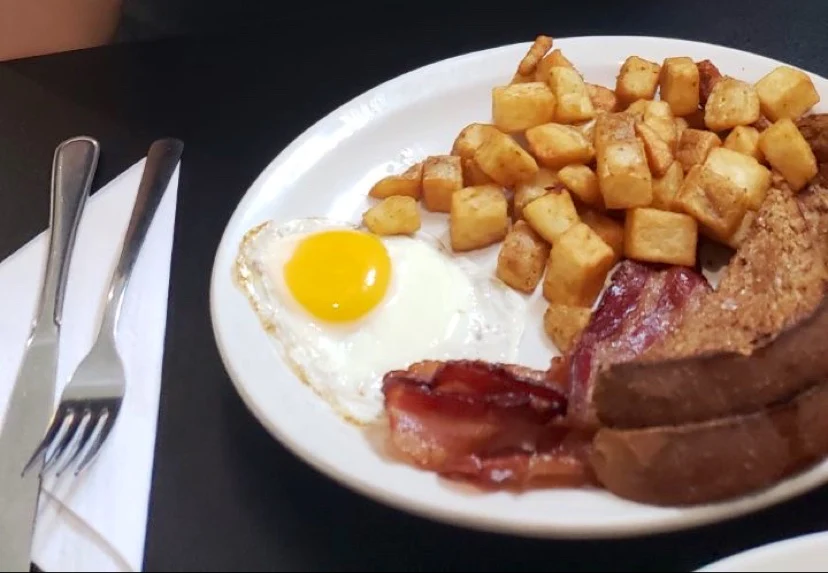 Food & drink, Bartliff's Bakery & Restaurant
