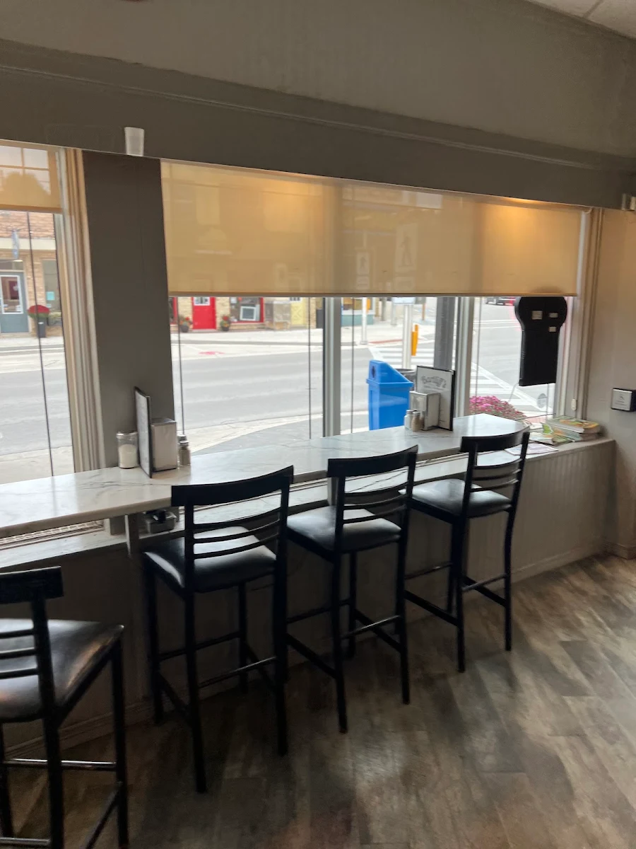 Vibe, Bartliff's Bakery & Restaurant