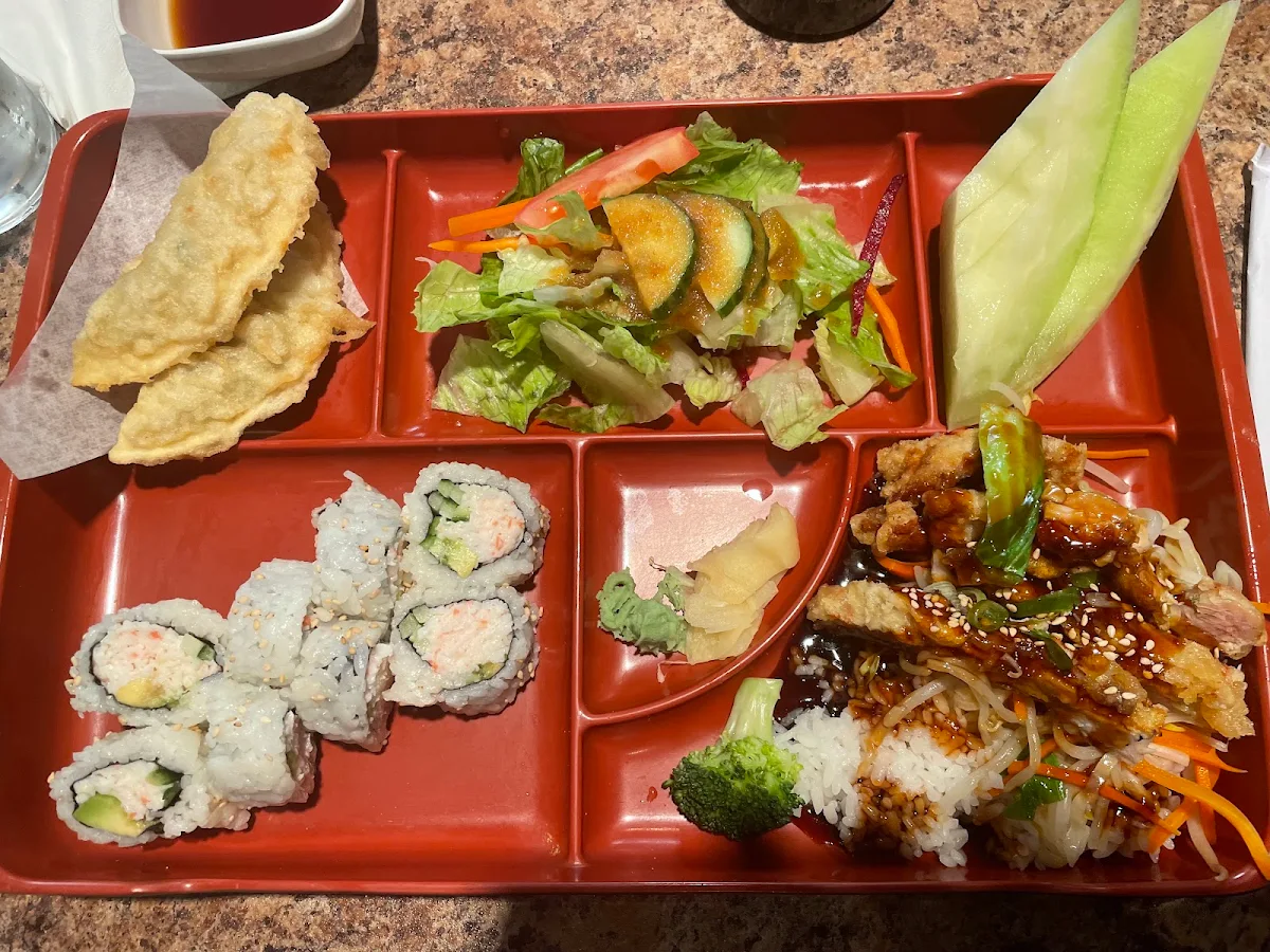 Food & drink, Bluefin Sushi