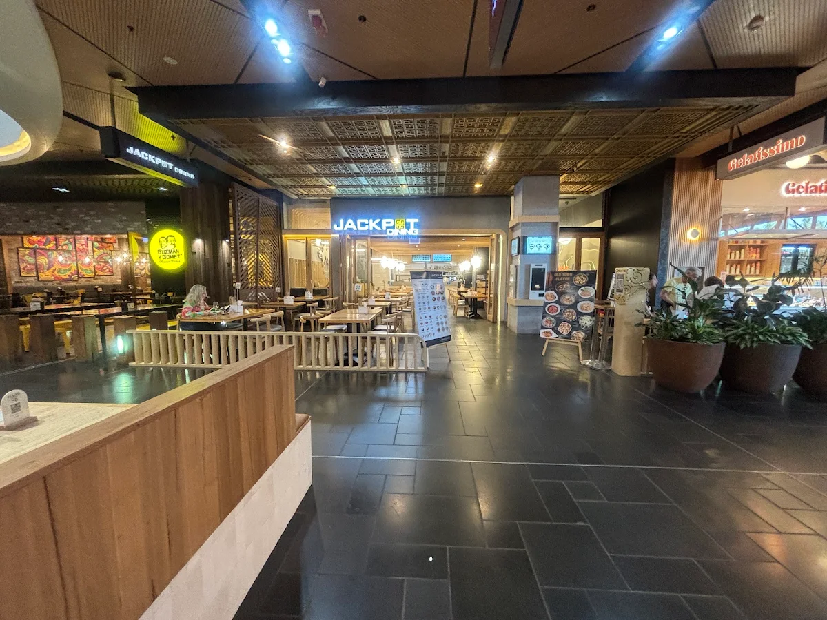 Vibe, Jackpot Dining