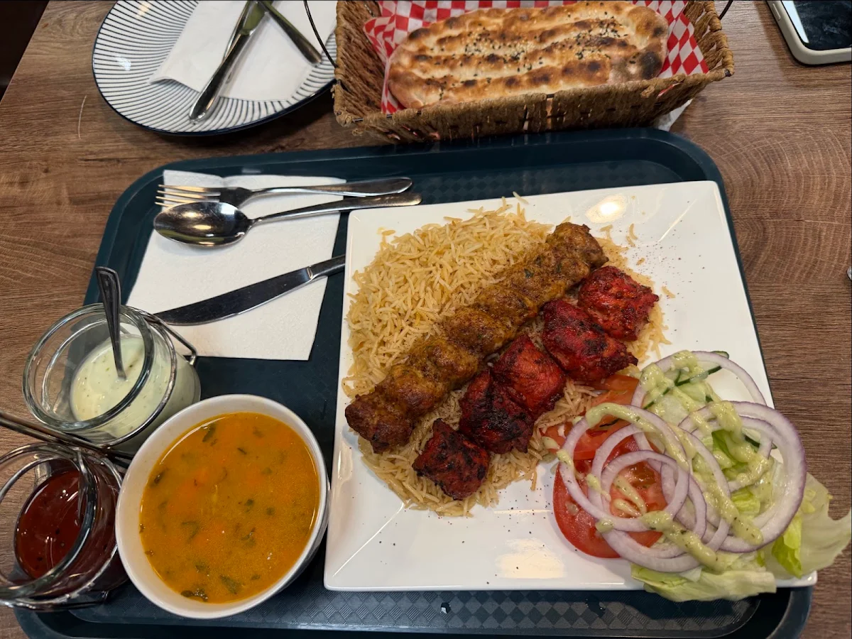 Food & drink, Maimana Naan and Kabab