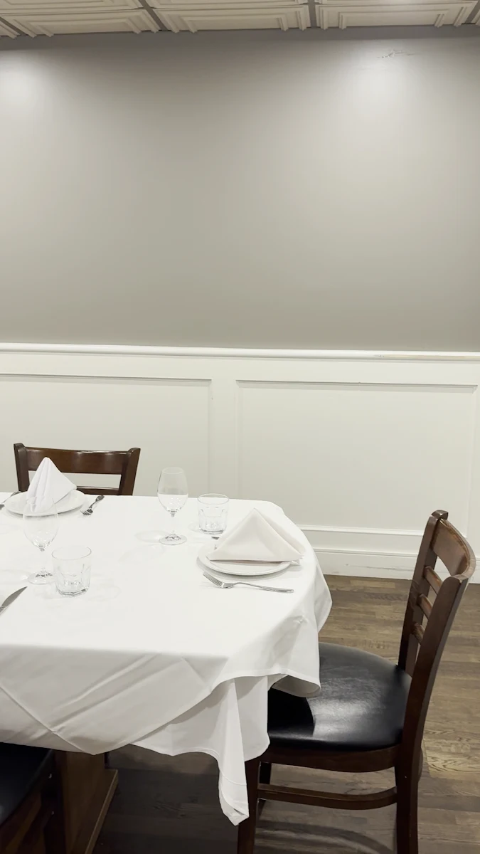 Vibe, Restaurant Locanda