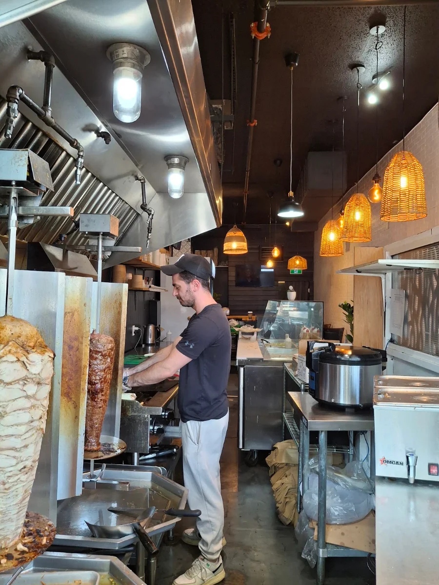 Vibe, Damaskino Shawarma
