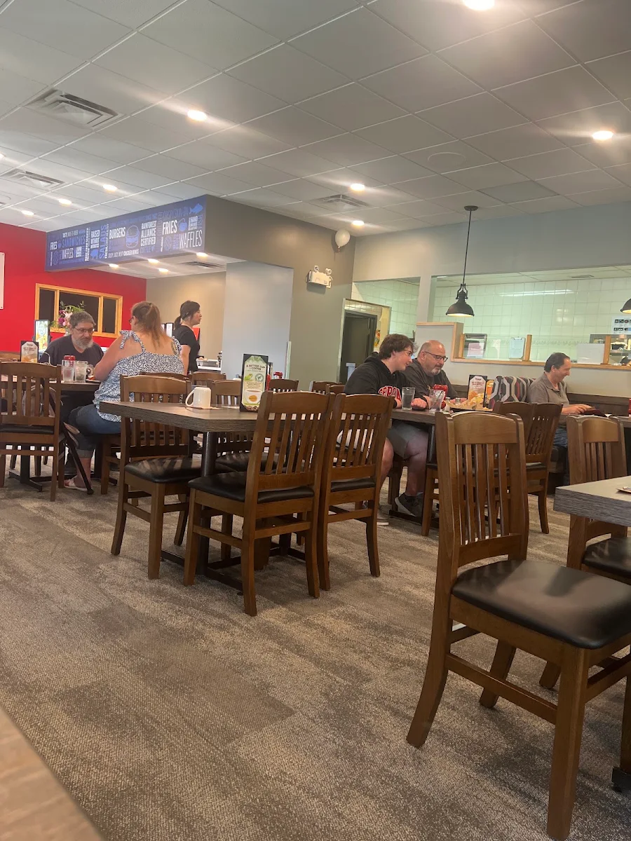 Vibe, Ricky's All Day Grill - 130th Ave