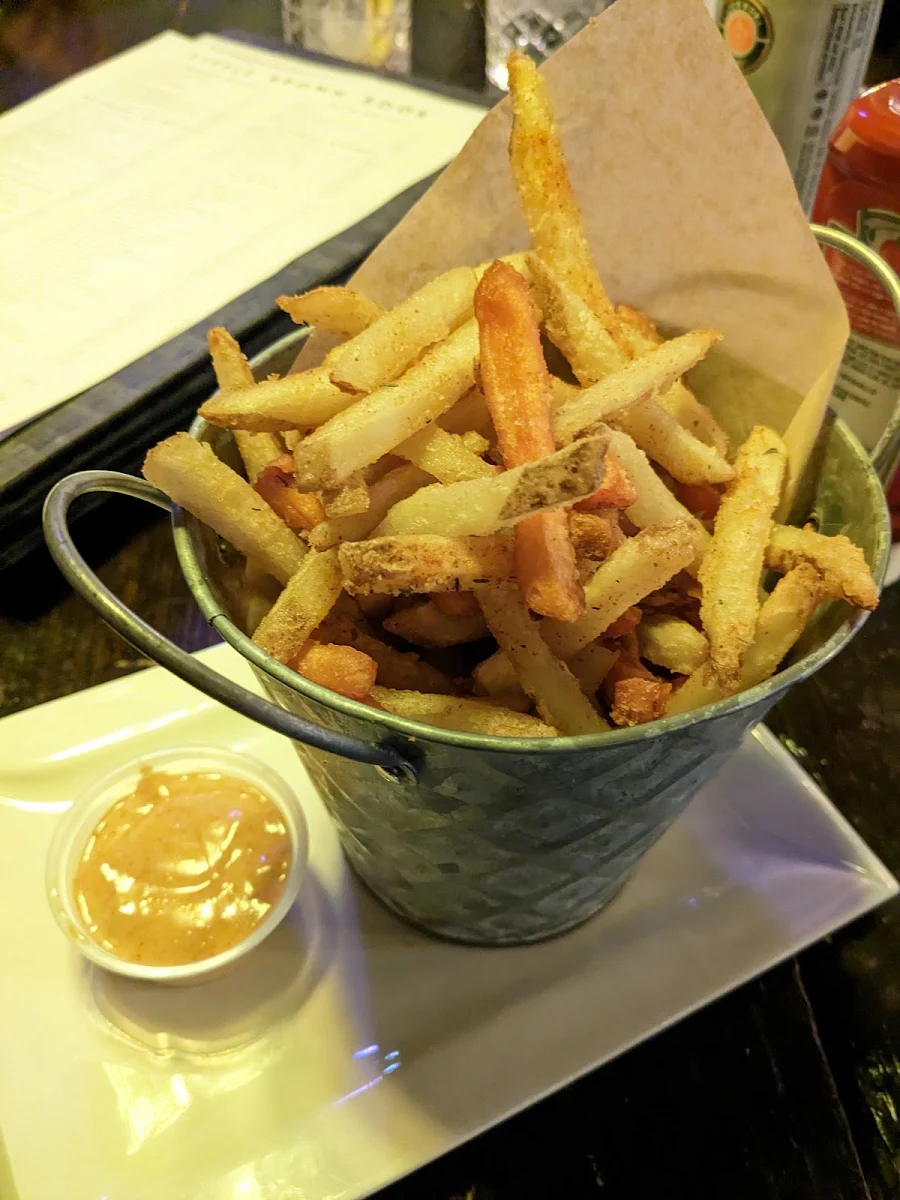 Food & drink, Door FiftyFive