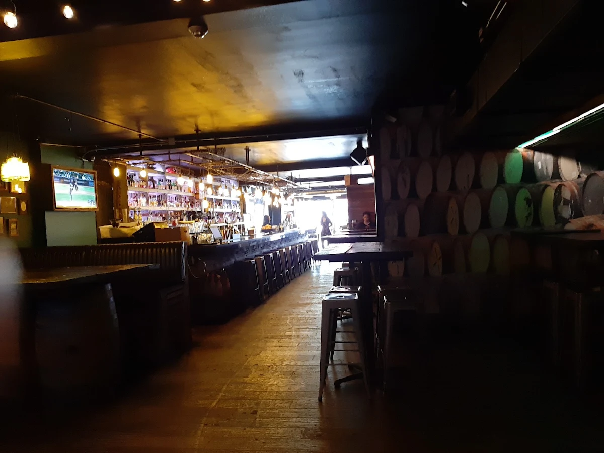 Vibe, Door FiftyFive