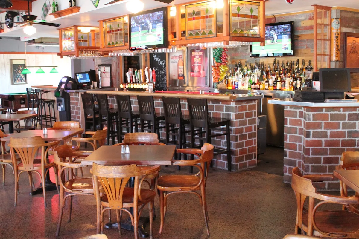 Vibe, Resto Bar Et Grill Friends Inc.