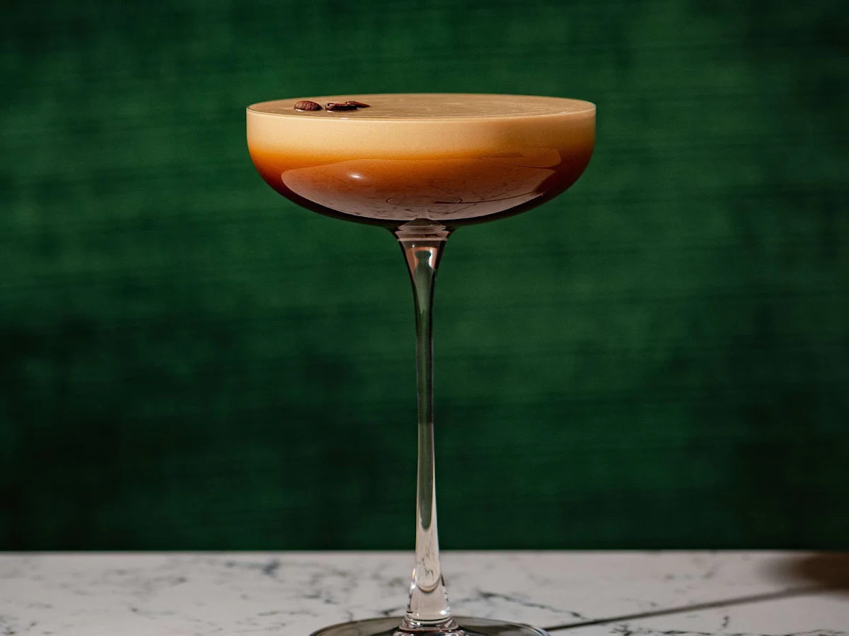 Food & drink, Confederation Lounge & Patio
