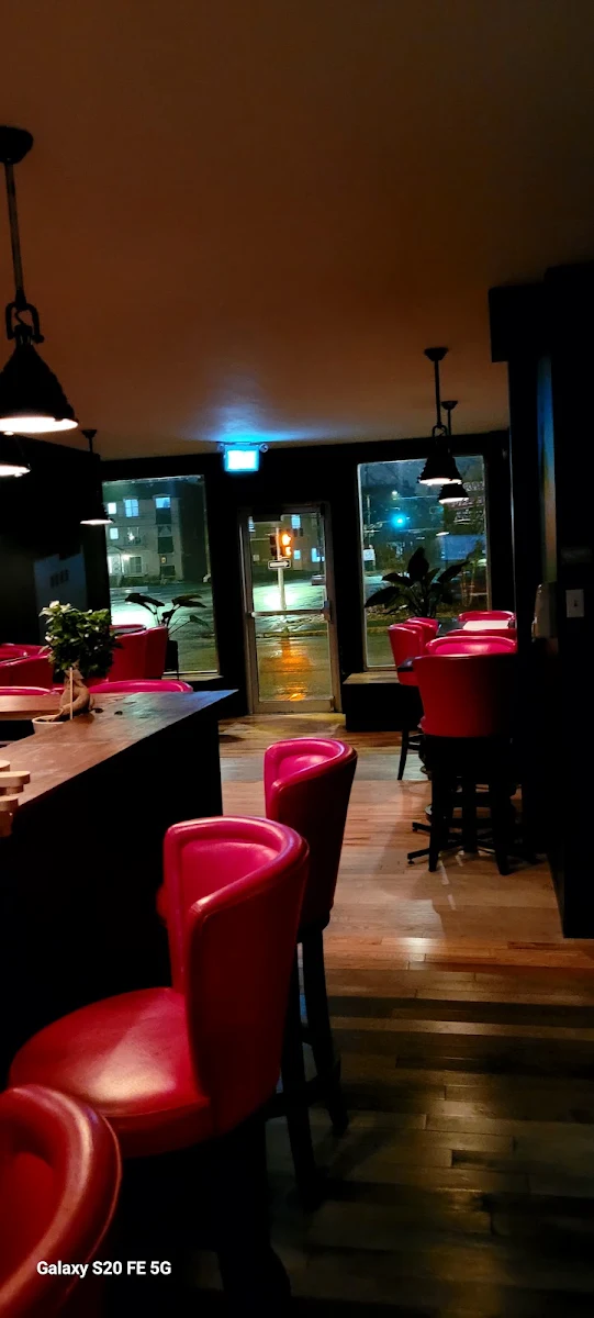 Vibe, Dragon Thai - Restaurant & Brasserie Artisanale
