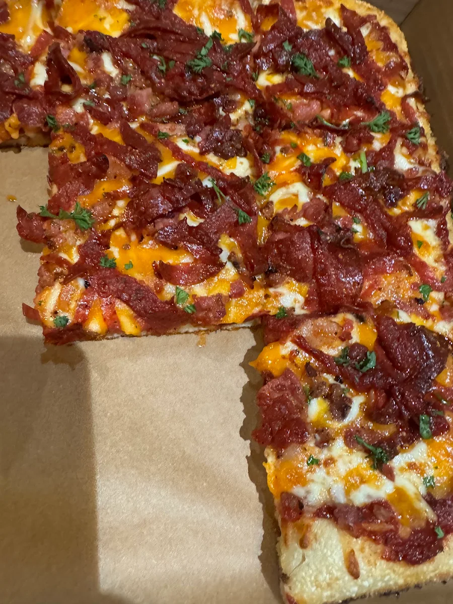 Food & drink, Boston Pizza