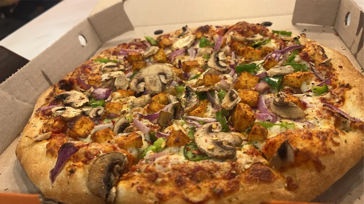 Food & drink, Pizza Pizza