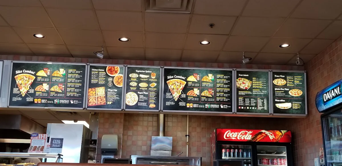 Menu, Pizza Pizza