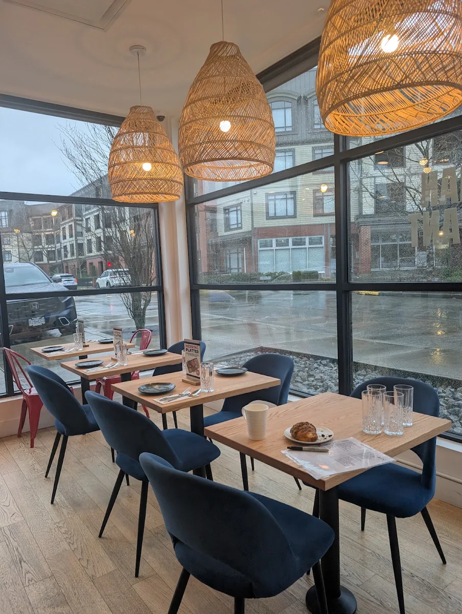 Vibe, Kozak Ukrainian Restaurant