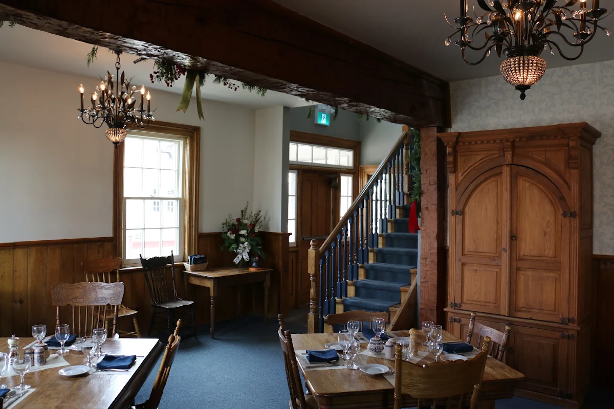 Vibe, The Globe Restaurant