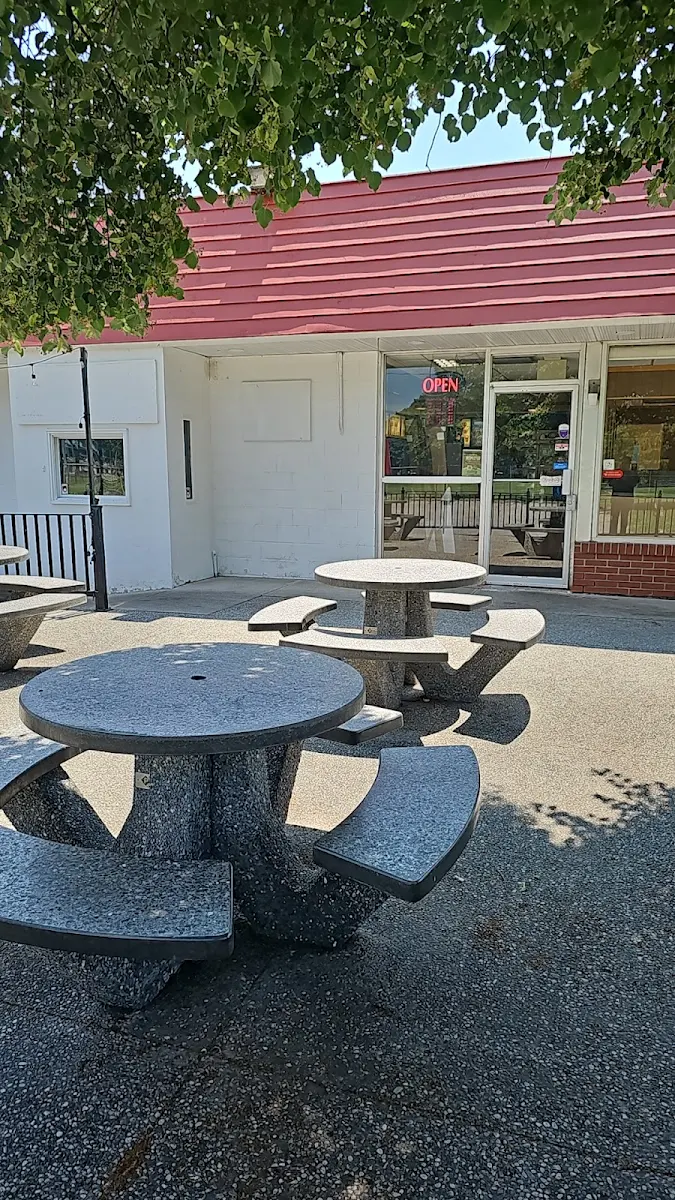 Vibe, Dairy Queen Grill & Chill