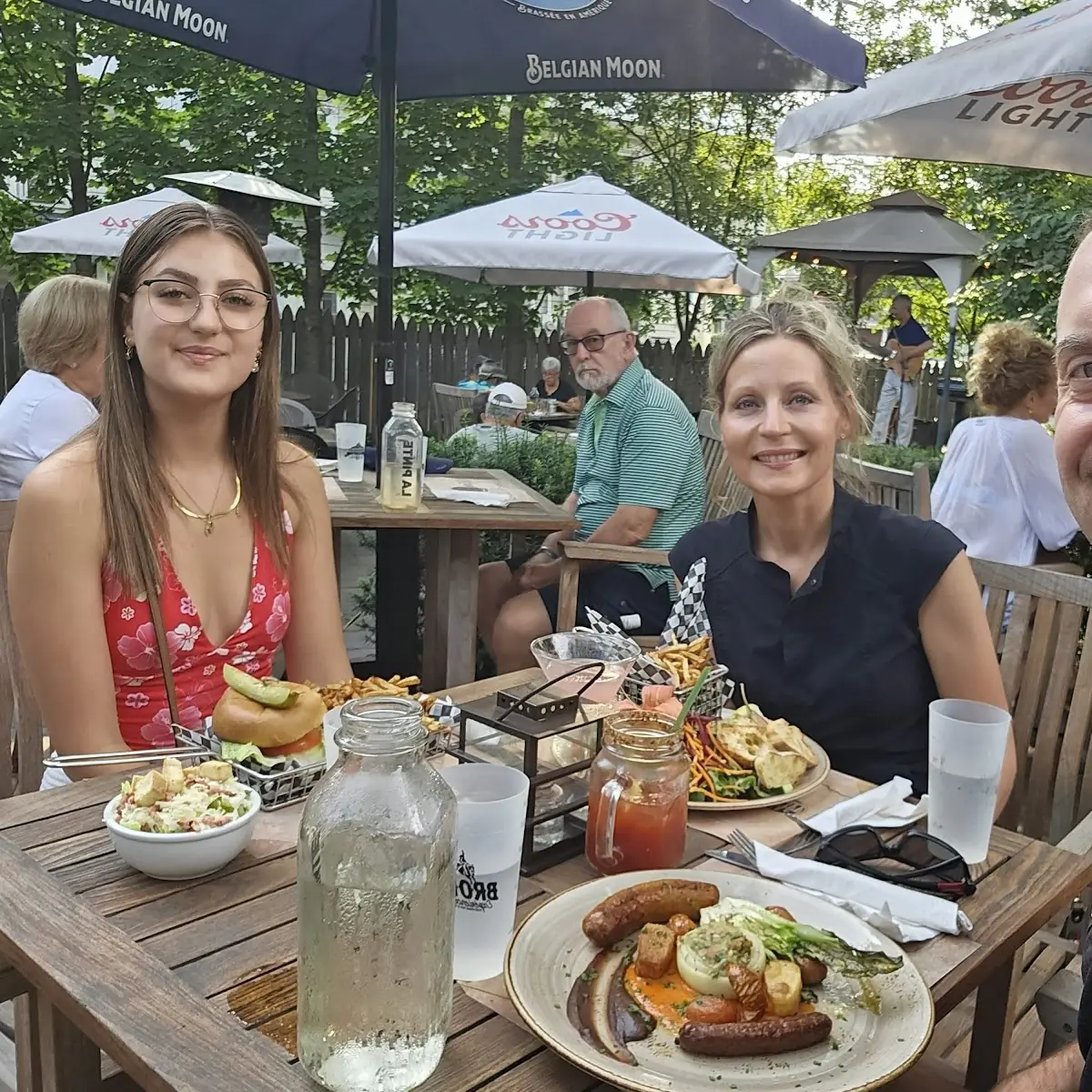 Food & drink, Auberge Ayer's Cliff