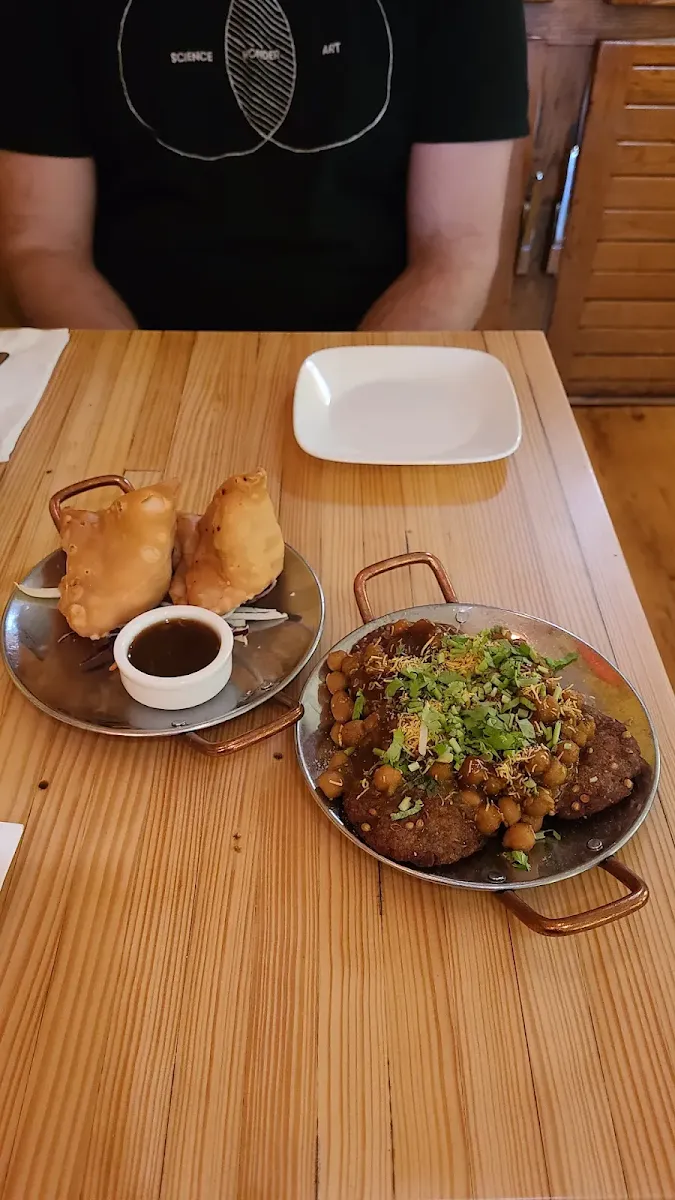 Food & drink, Curry Twist