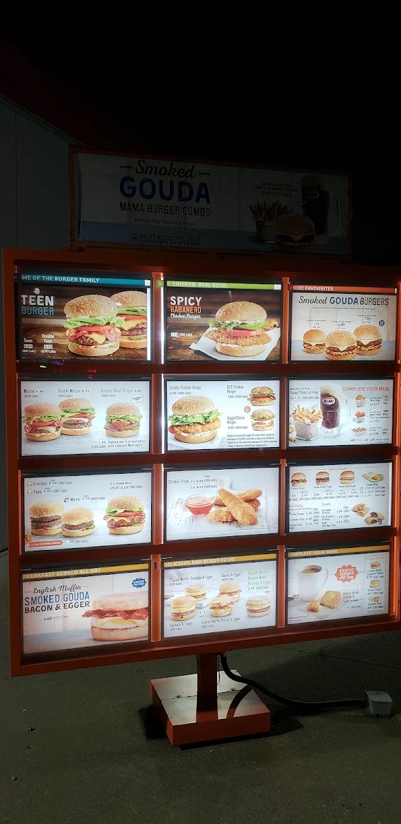 Menu, A&W Canada