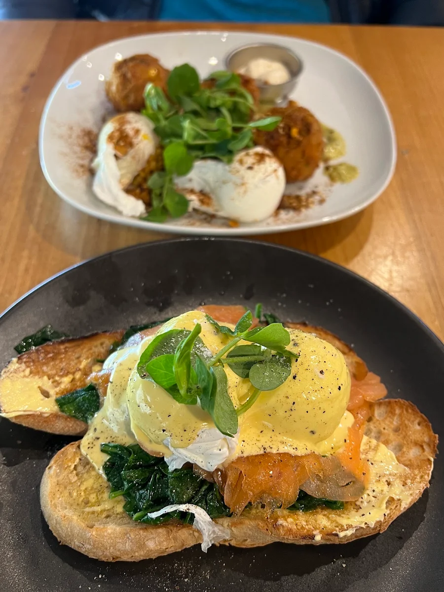 Smoked Salmon Eggs Benedict, Café Woodworks