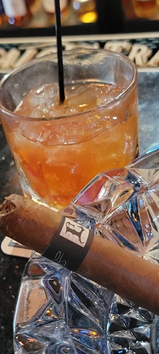 Cigar & Old Fashioned