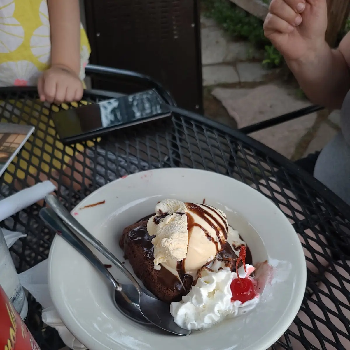 Brownie Sundae