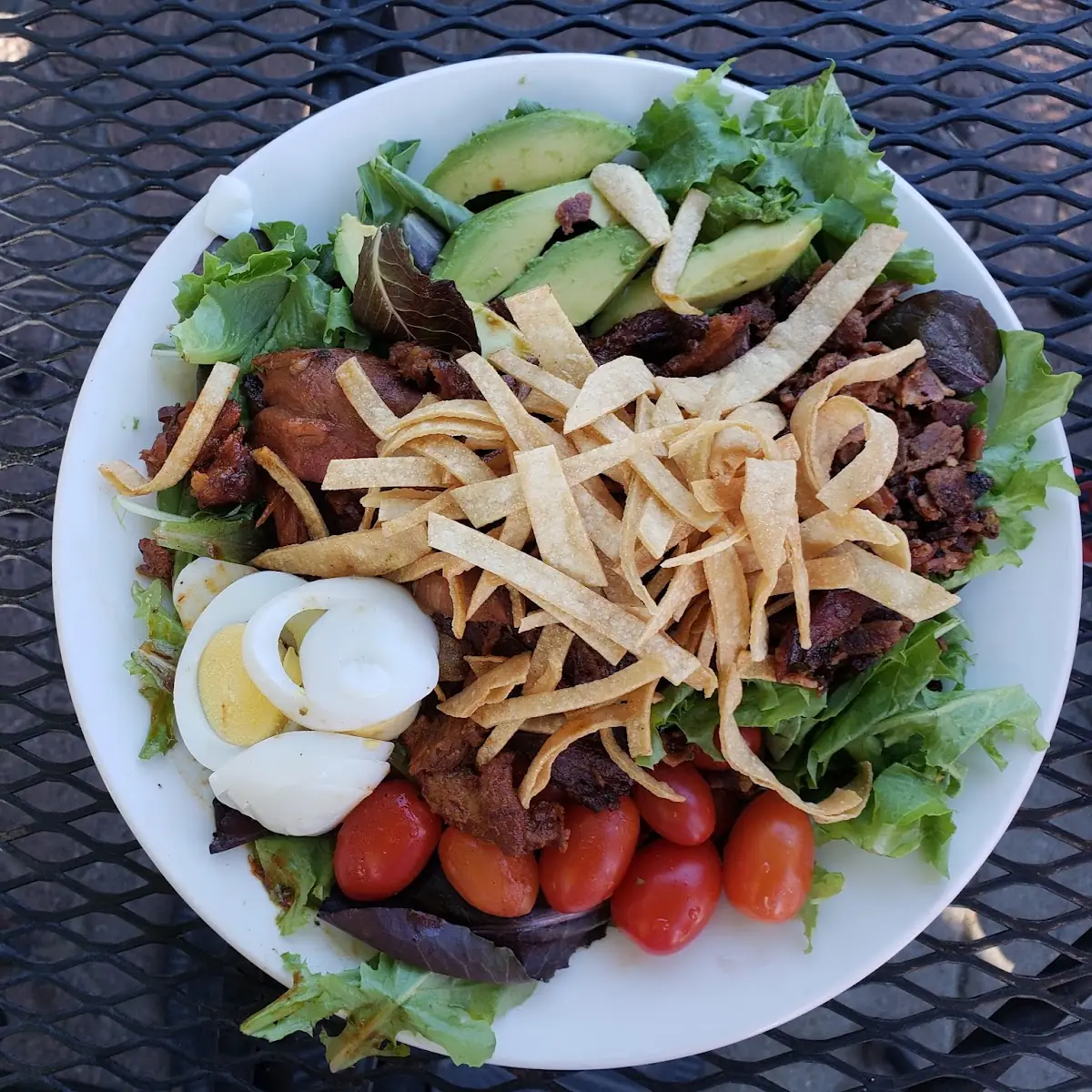 Cobb Salad with Pulled Pork