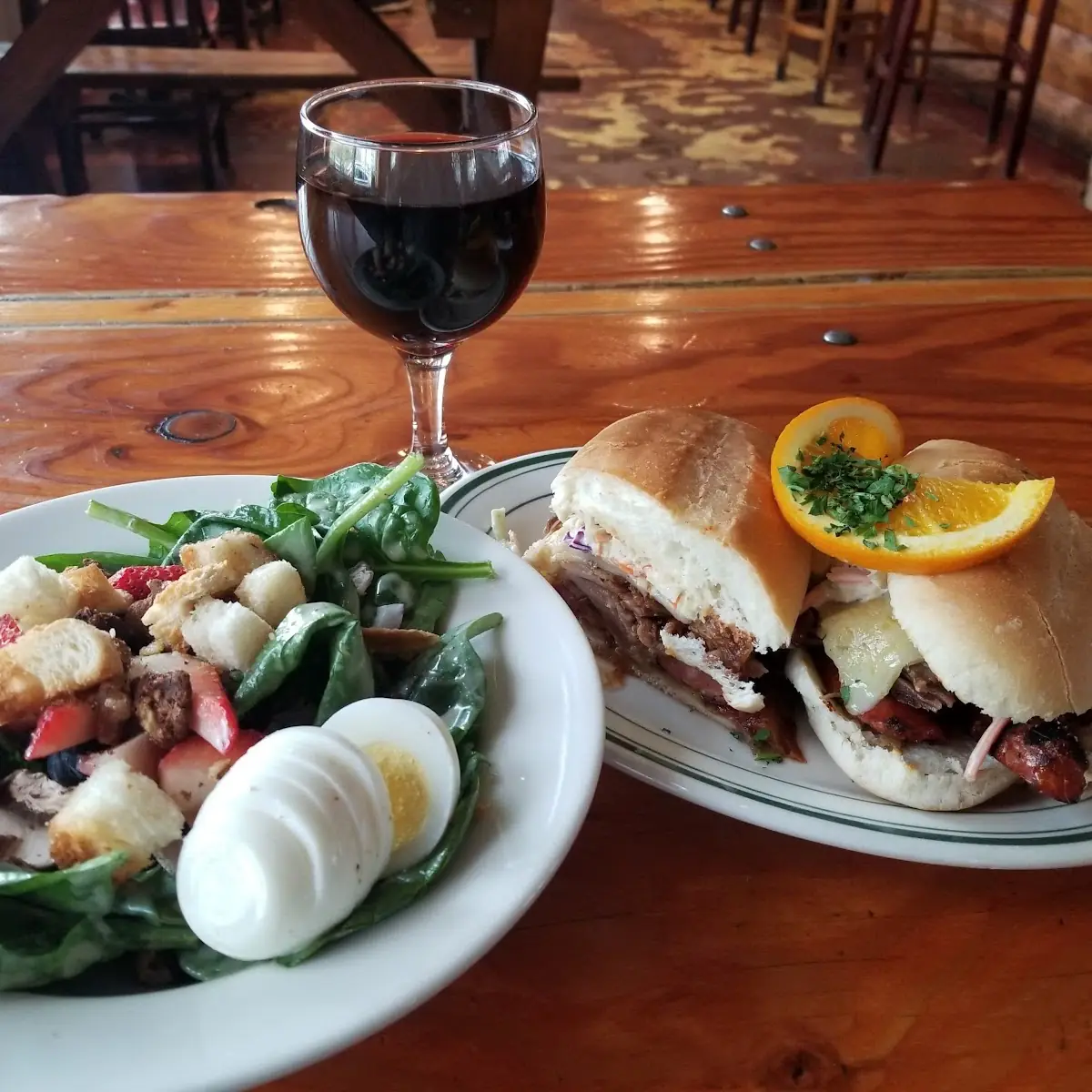 Small Spinach Salad & Squealer Sandwich